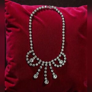 Vintage Rhinestone Statement Necklace – Silver Tone Dangle